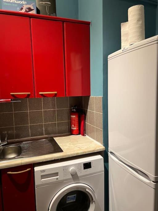 1 Bedroom Flat In Kings Cross! Лондон Экстерьер фото