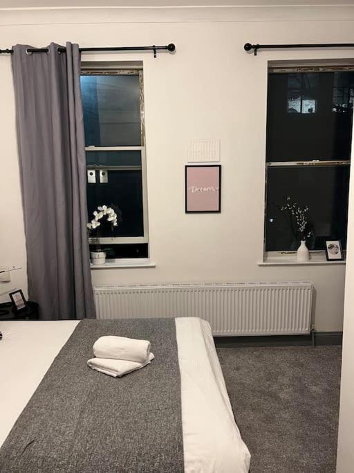 1 Bedroom Flat In Kings Cross! Лондон Экстерьер фото